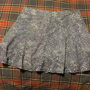 Cute Title 9 blue snake print skort
